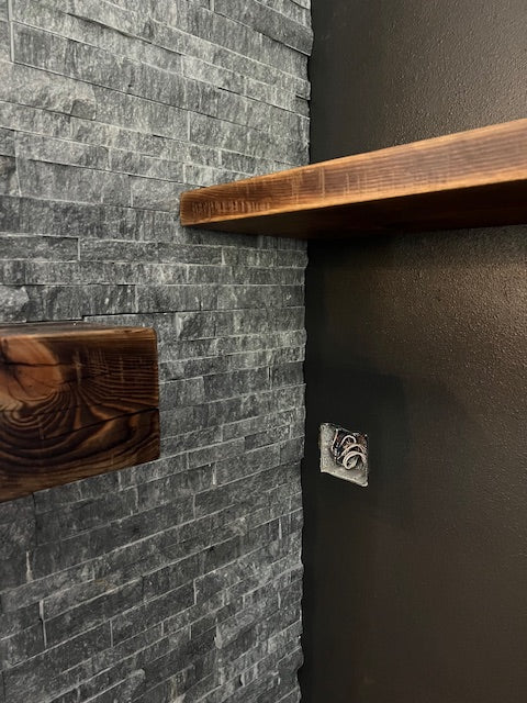 Pam Induni's #007 Countertop Piece