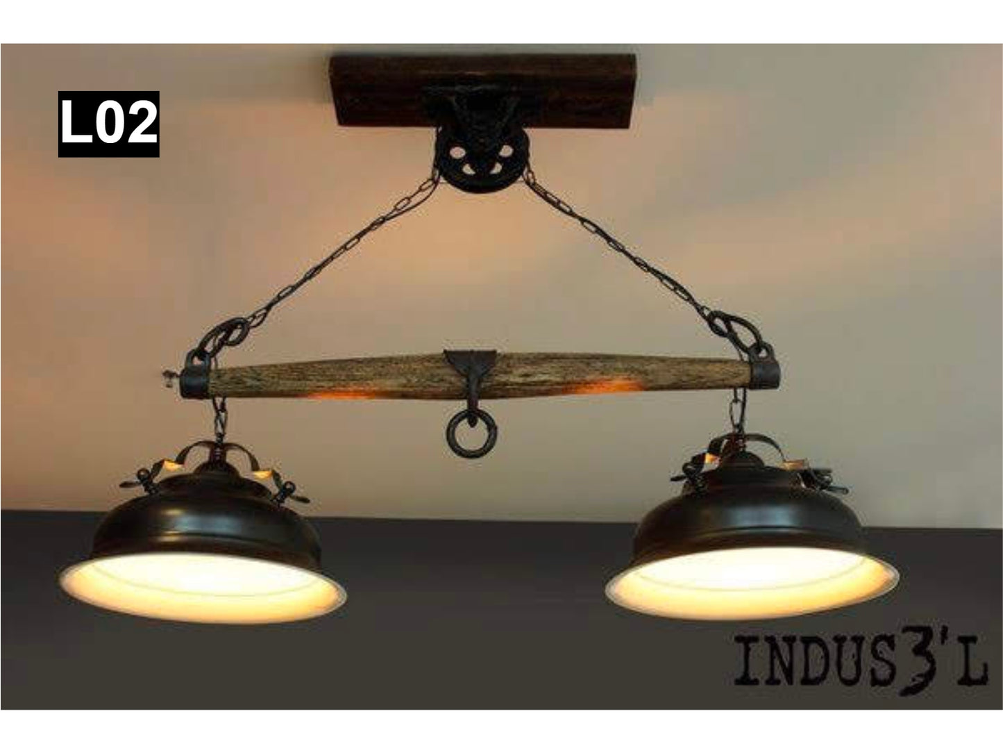 Beautiful Farmhouse Yoke suspended lamp with pulley