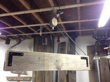 Load image into Gallery viewer, Rustic Reclaimed Suspended Wood Chandelier