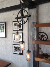 Load image into Gallery viewer, Beautiful Pulley lamp with mason jars